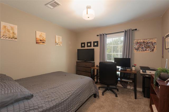 Building Photo - 2211 Yewpon Dr