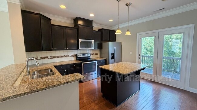 Building Photo - 525 Portstewart Dr