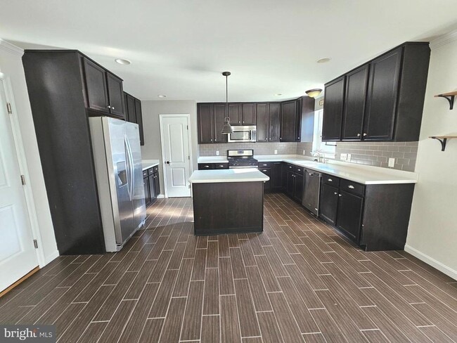 Building Photo - 269 S Marshview Terrace