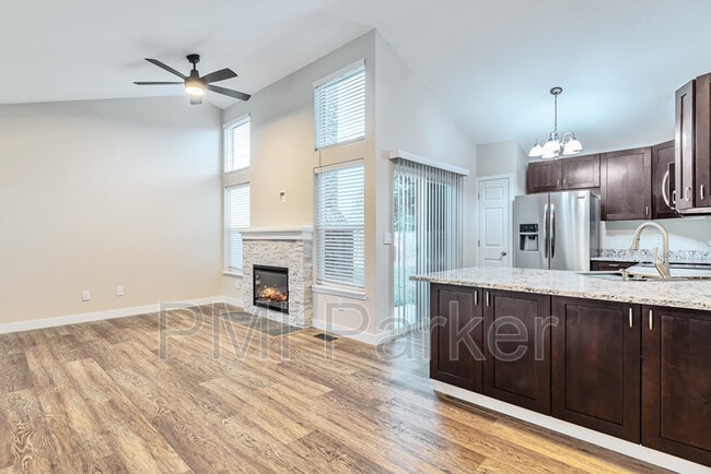 Building Photo - 8487 Wheatgrass Cir