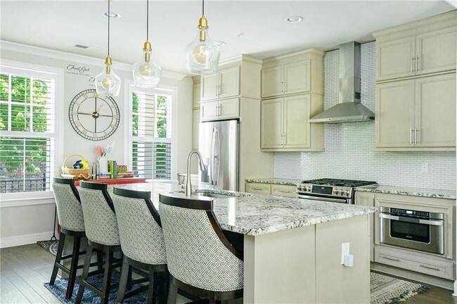 Building Photo - 535 Letchas Ln