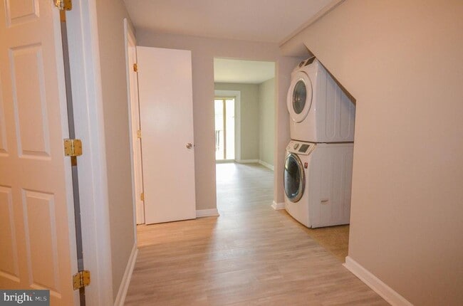 Building Photo - 19404 Transhire Rd