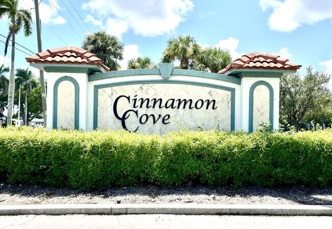 Building Photo - 11861 Caraway Ln