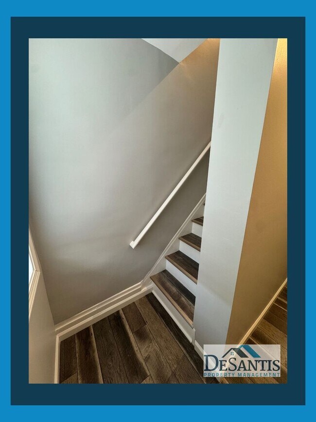 Building Photo - Spacious 4-Bedroom Home with Classic Charm...