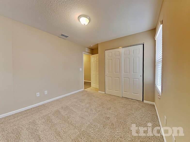 Building Photo - 4333 Campus Hills Cir