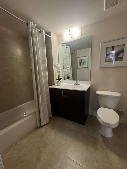 Building Photo - 8246 NW 48th St