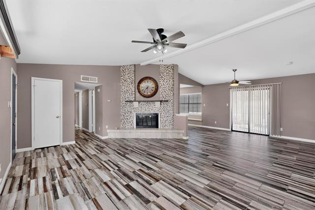 Building Photo - 5613 Powers St