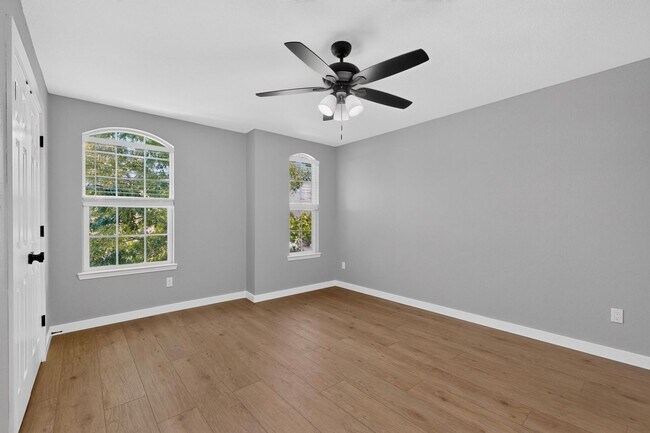 Building Photo - 13291 Guerin Dr