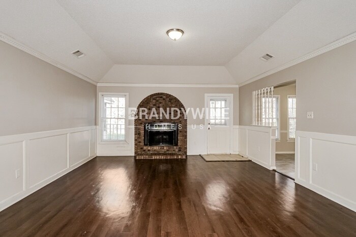 Building Photo - 4188 Sassafras River Dr