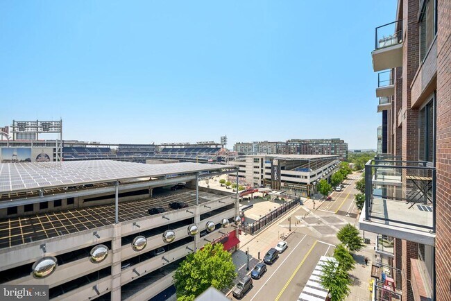 Building Photo - 70 N St SE