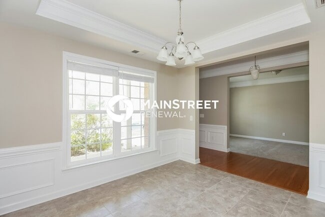 Building Photo - 5 Bedroom Pet-Friendly Home in Charlotte, ...