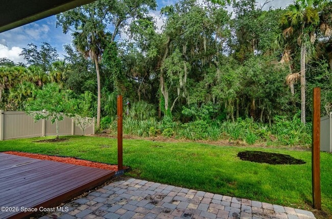 Building Photo - 340 Sorrento Dr