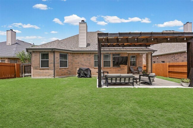 Building Photo - 2414 Powderham Ln