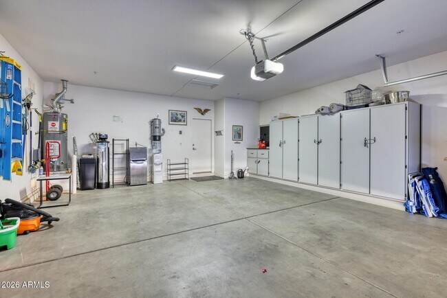 Building Photo - 13075 W Desert Vista Trail