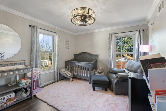 Building Photo - 3100 Franklin St