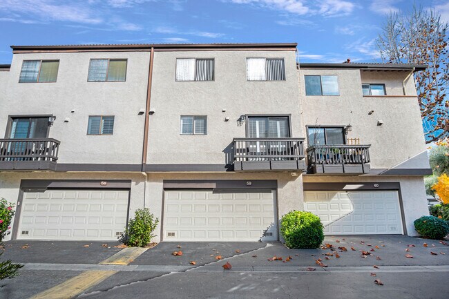 Building Photo - 21800 Marylee St