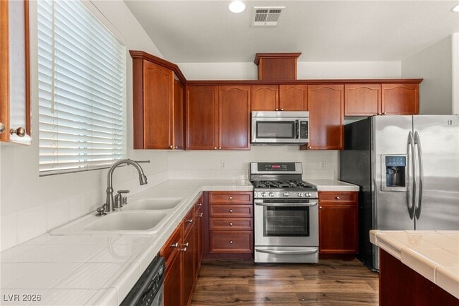 Building Photo - 6247 Sugartree Ave