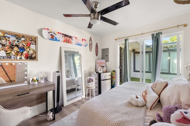 Building Photo - 6162 Mary Ln Dr