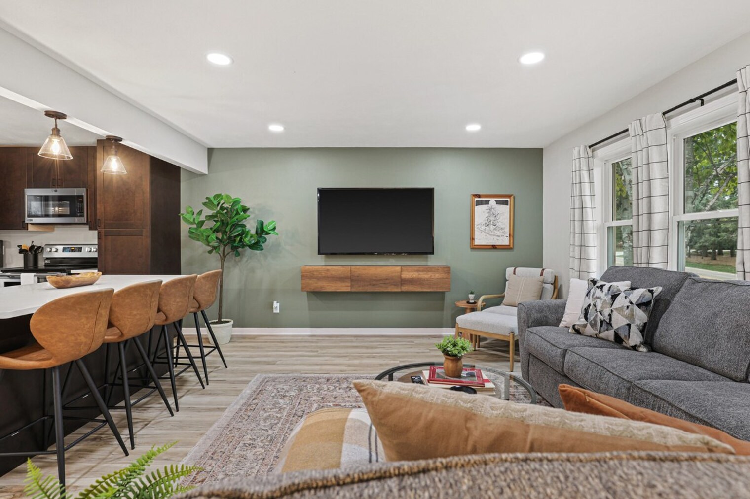 Building Photo - 6090 Rattman Rd