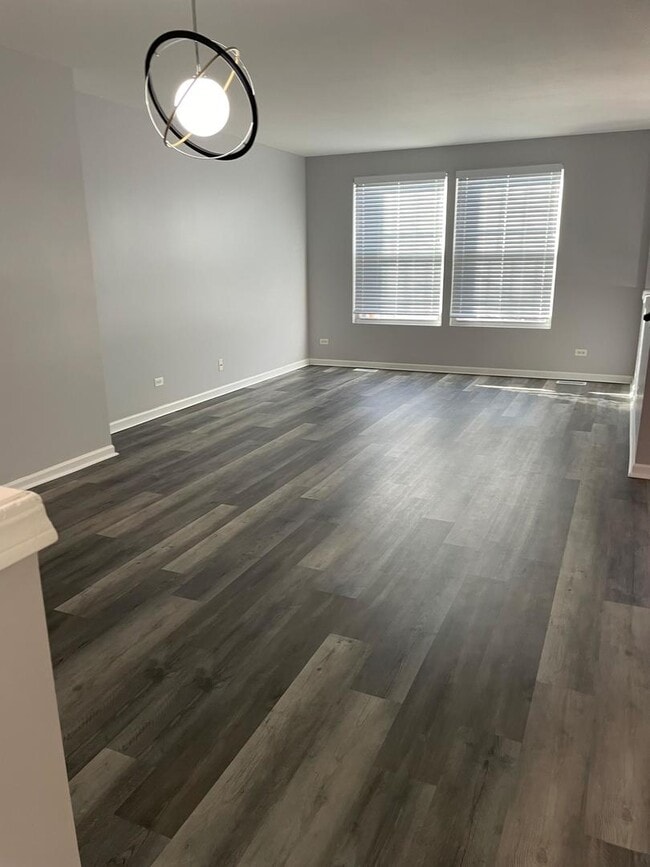 Building Photo - 416 Conservatory Ln