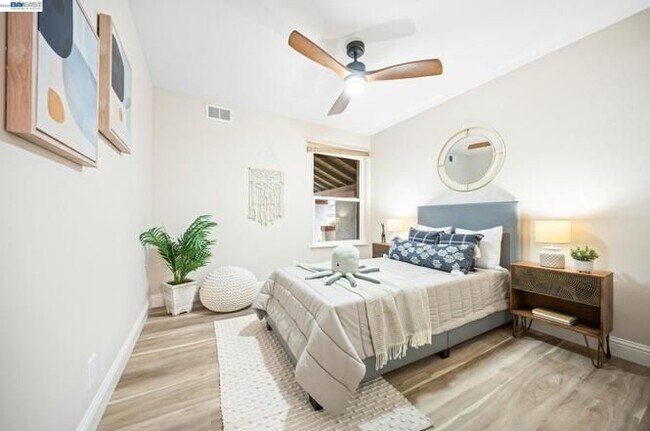 Building Photo - 7415 Bovet Way