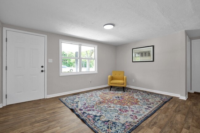 Building Photo - 1613 Halsey Loop