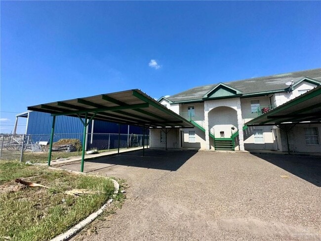 Building Photo - 3802 Clavel St