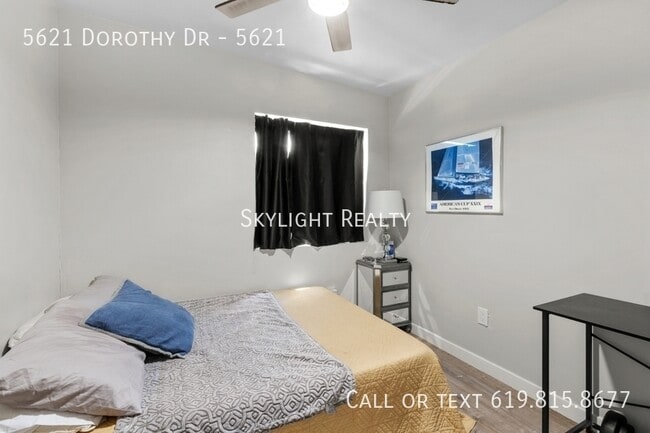 Building Photo - 5621 Dorothy Dr