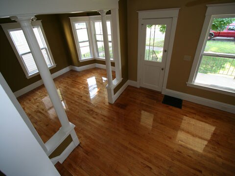 Building Photo - 206 Garfield Ave NW