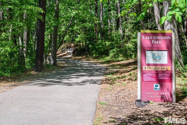 Building Photo - 1241 University Ct