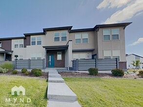 Building Photo - 4764 N Kittredge St