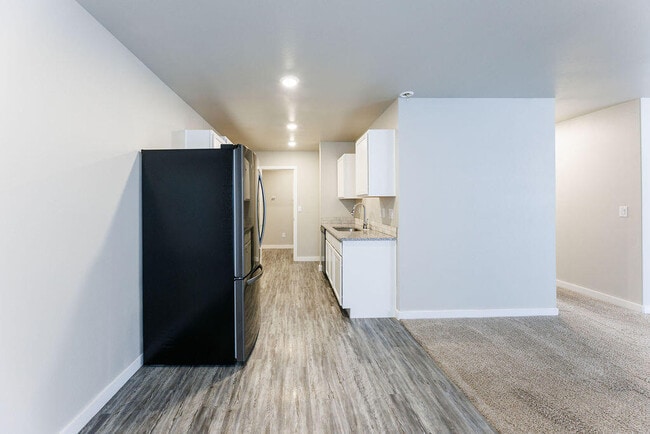 Building Photo - 7535 32nd St