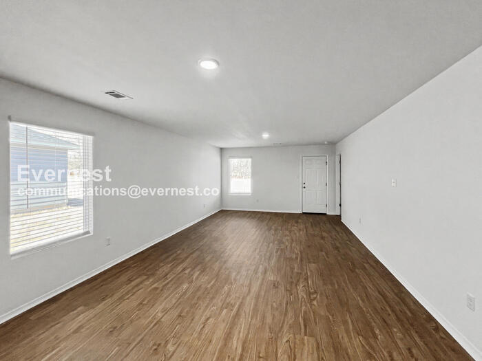 Building Photo - 440 Moonlight Cove