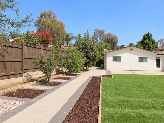 Building Photo - 539 Eldorado Dr