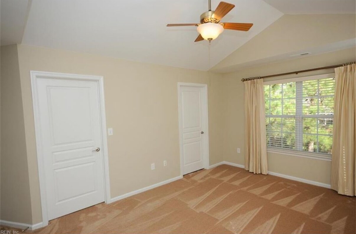 Building Photo - 5320 Hayton Way