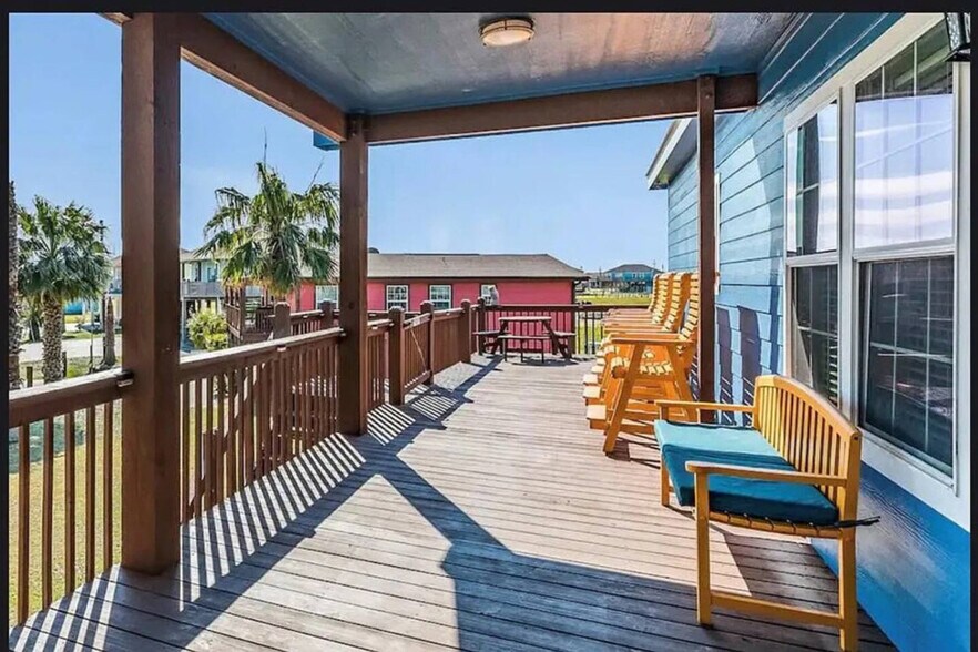 Building Photo - 2019 Flamingo Rd