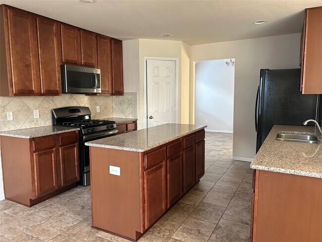 Building Photo - 3207 Tall Sycamore Trail