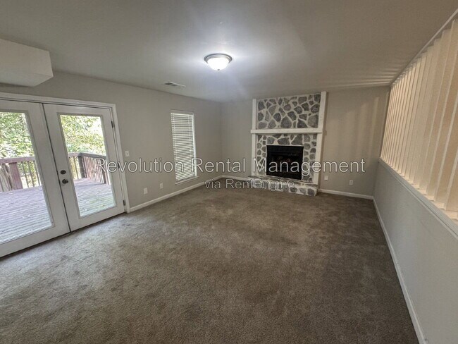 Building Photo - 3843 N Fork Ct NW