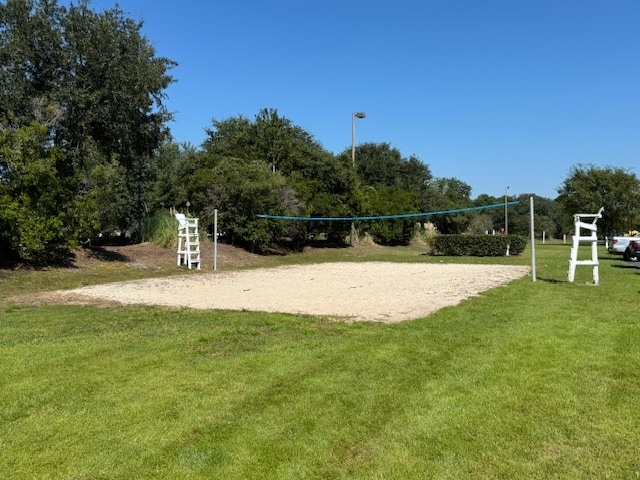 Building Photo - 3030 Hollybrooke Dr