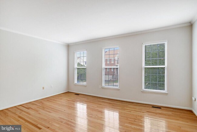Building Photo - 20913 Sandstone Square