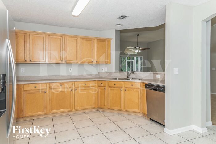 Building Photo - 1715 Moss Creek Dr