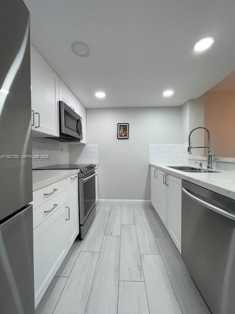 Building Photo - 6840 SW 45th Ln