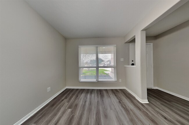 Building Photo - 16802 Accolade Way