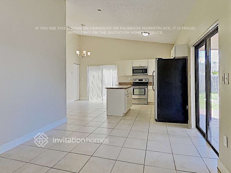 Building Photo - 21684 SW 98th Pl