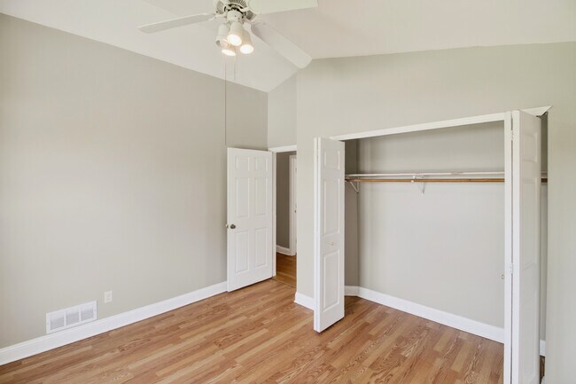 Building Photo - 12465 Shelby Pl
