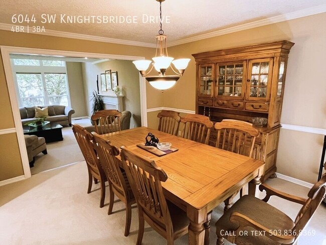 Building Photo - 6044 SW Knightsbridge Dr