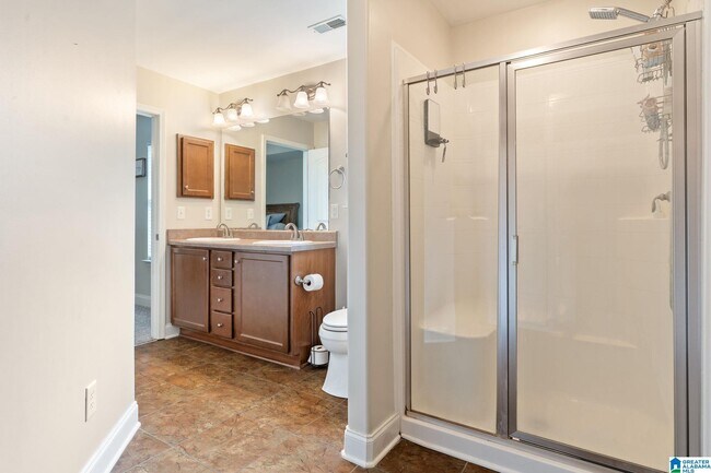 Building Photo - 315 Ivy Hills Cir