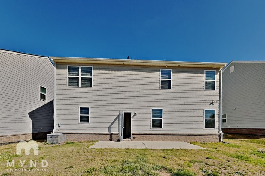 Building Photo - 354 Rayland St