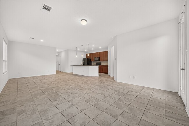 Building Photo - 20902 Cullen Ranch Rd