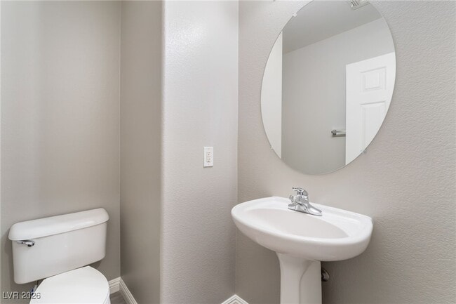 Building Photo - 3970 Coyote Ridge Ct